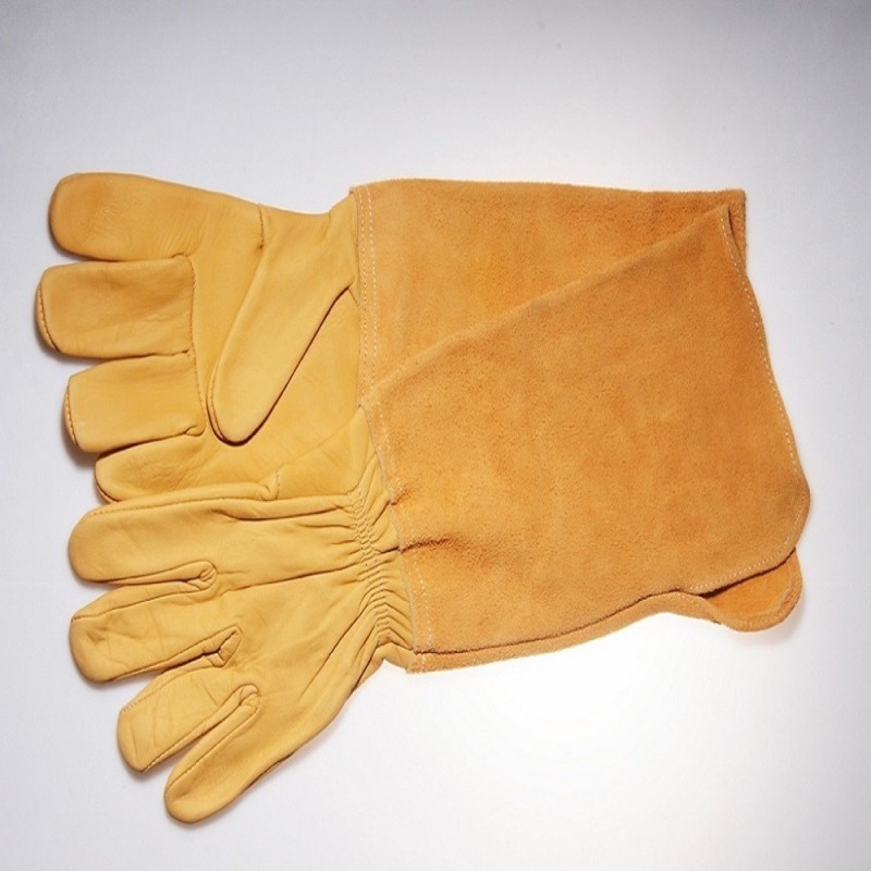 Gant jardinage en cuir spécial épineux avec protection de l avant bras